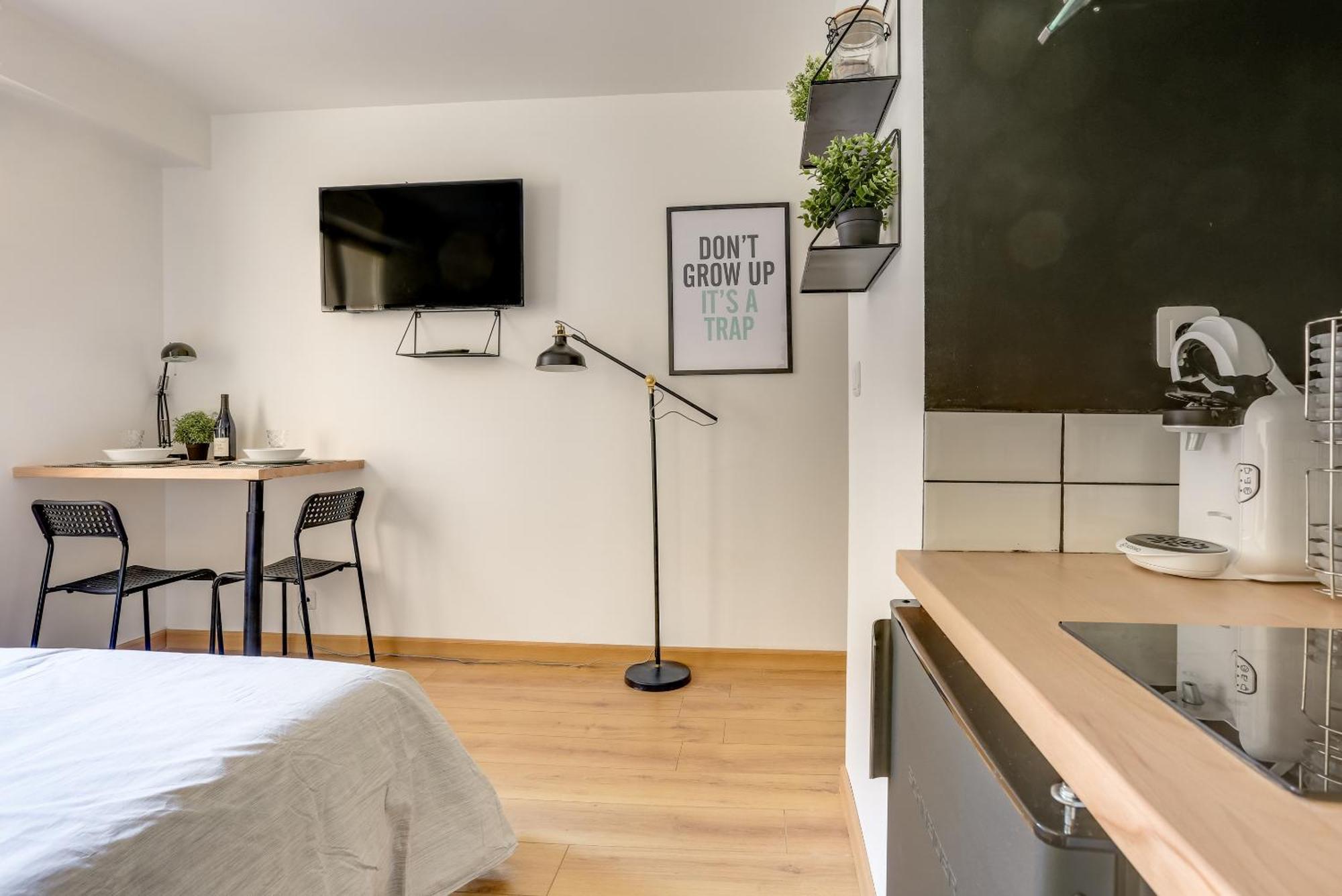 Suites Independantes Toutes Equipees Leopold Ou Carnot Nancy Dış mekan fotoğraf